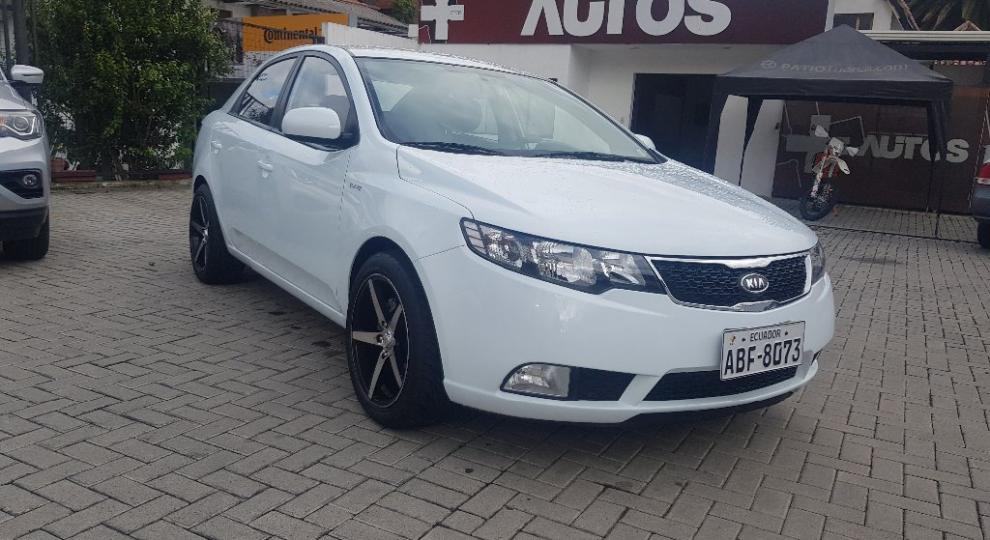 Kia Cerato Forte 2015 Cuenca