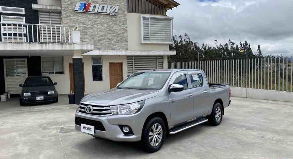 Toyota Hilux CD 4x2 2017 Pelileo