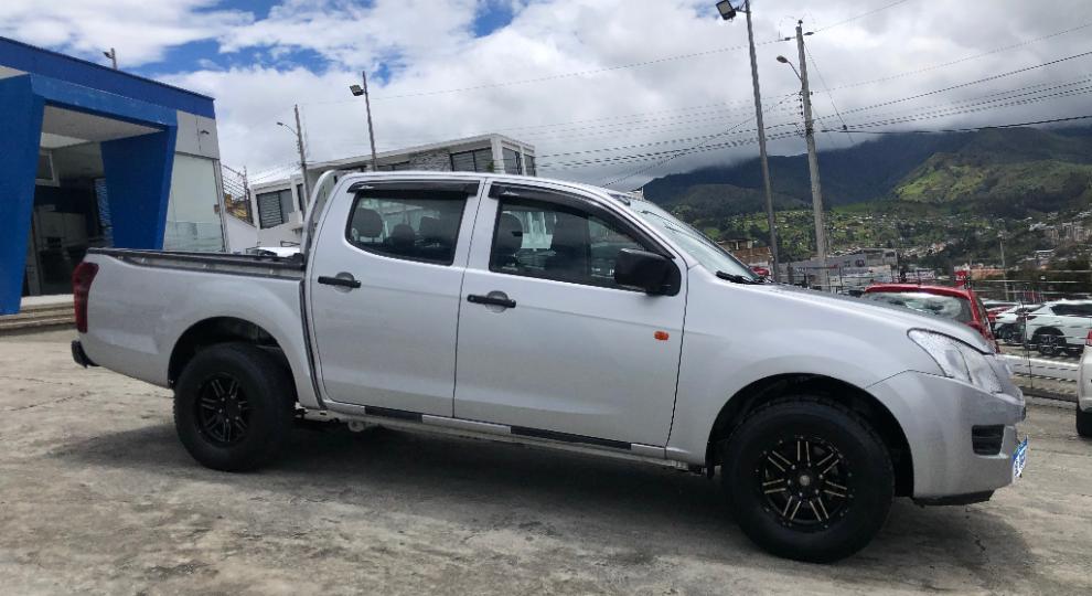 Chevrolet D-MAX CRDI 3.0 CD 4X2 DIESEL 2018 Loja