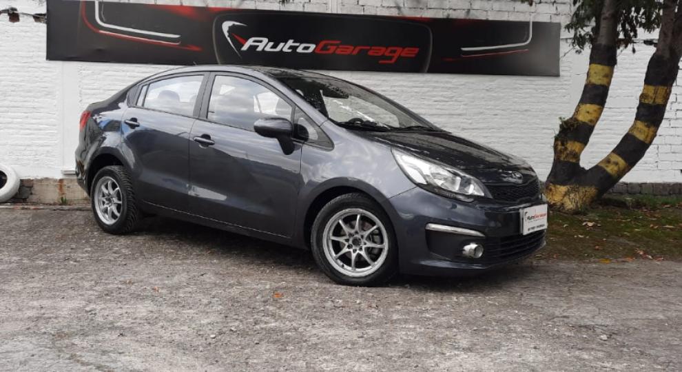 Kia Rio R 2017 Quito