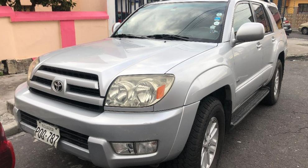Toyota 4 Runner SR5 2006 Quito
