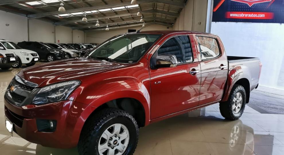 Chevrolet D-MAX CRDI FULL AC 3.0 CD 4X4 TM DIESEL 2018 Quito