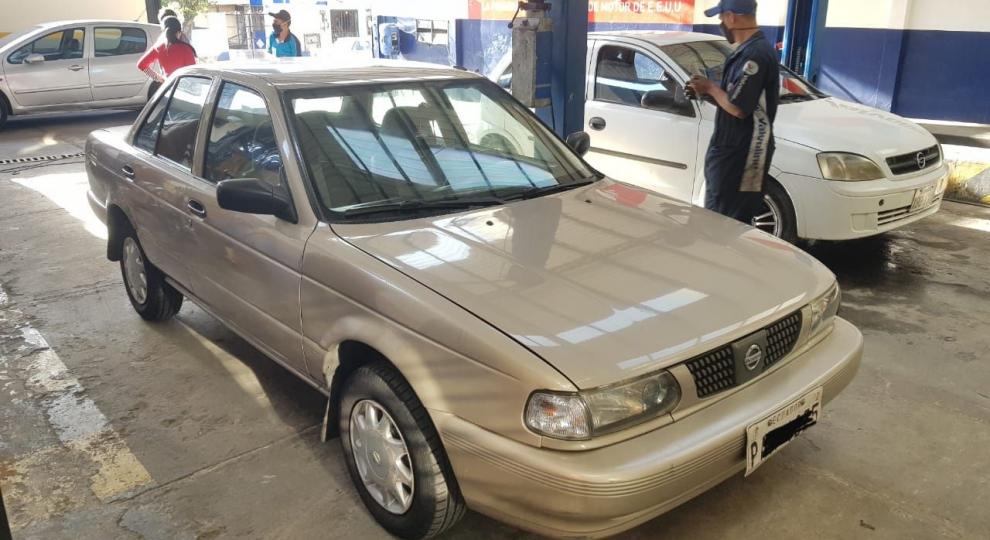 Nissan Sentra B15 2010 Quito