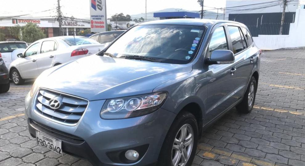 Hyundai Santa Fe 4x2 2010 Quito