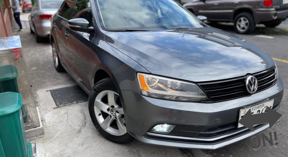 Volkswagen Jetta Trendline 2.0 TM 2016 Ambato