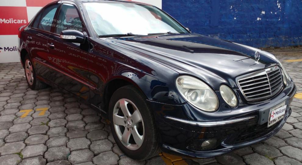 Mercedes Benz E320 2004 Quito