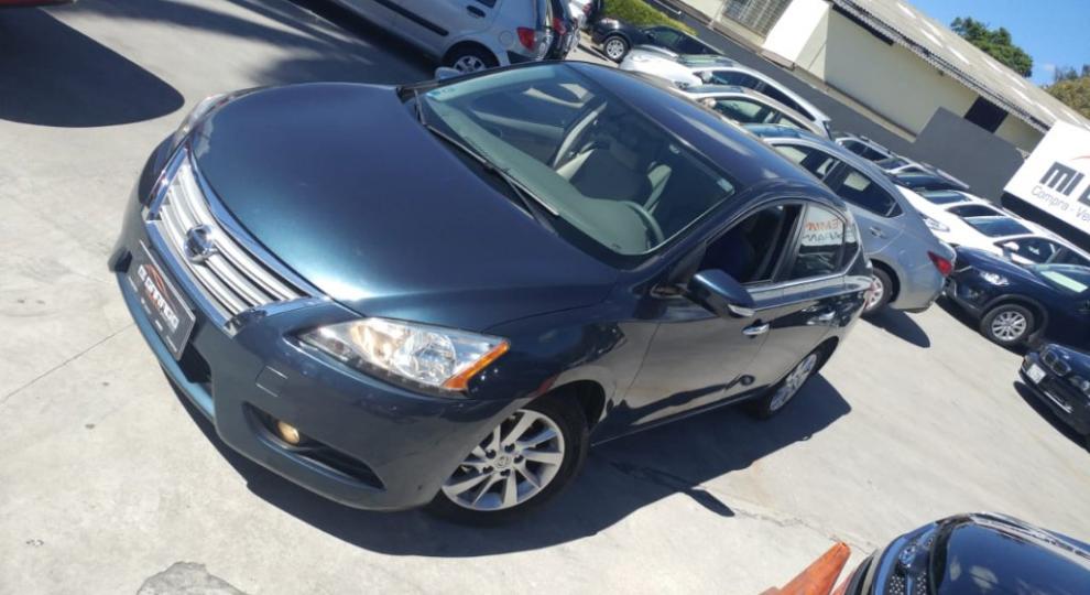 Nissan Sentra Advance AT 2015 Quito