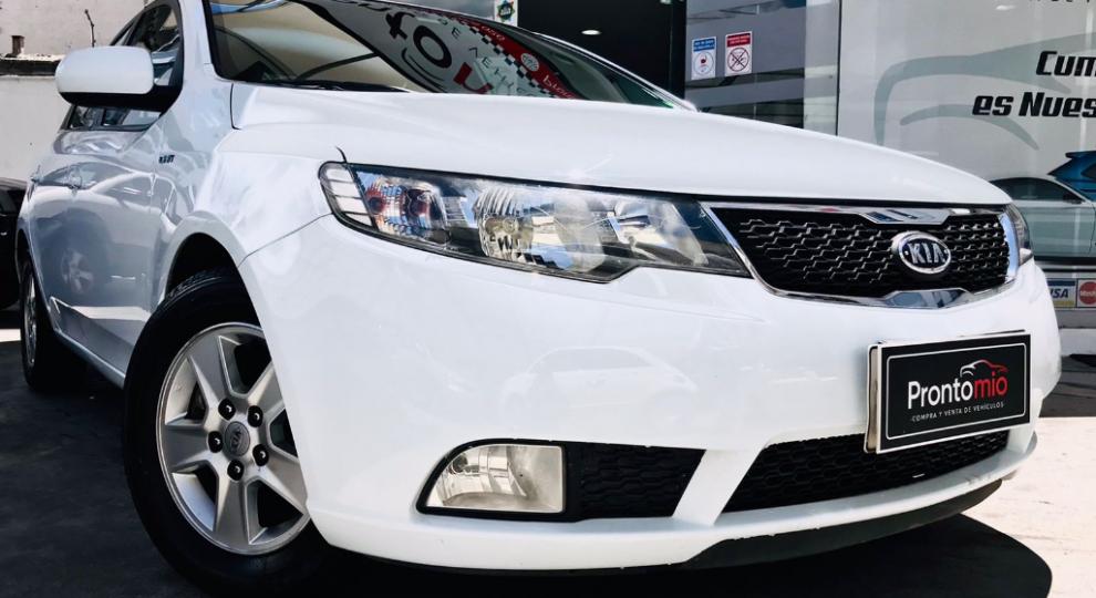 Kia Cerato 2015 Quito