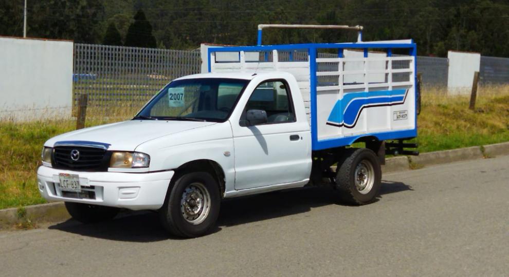 Mazda B2200 CS 2007 Cuenca