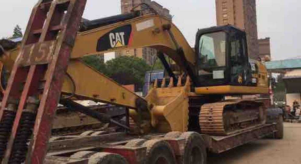 Caterpillar 320 DL 2014 Quito