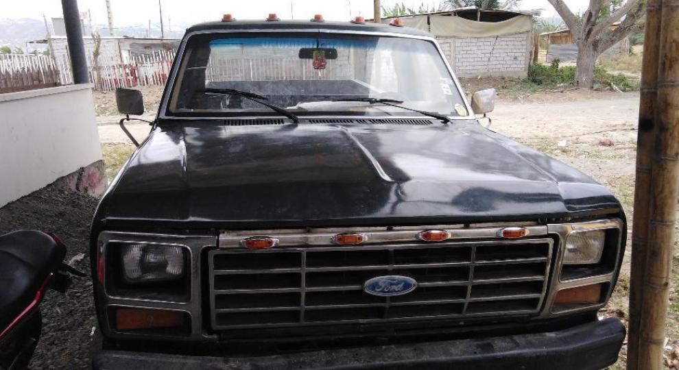 Ford F250 1980 Esmeraldas