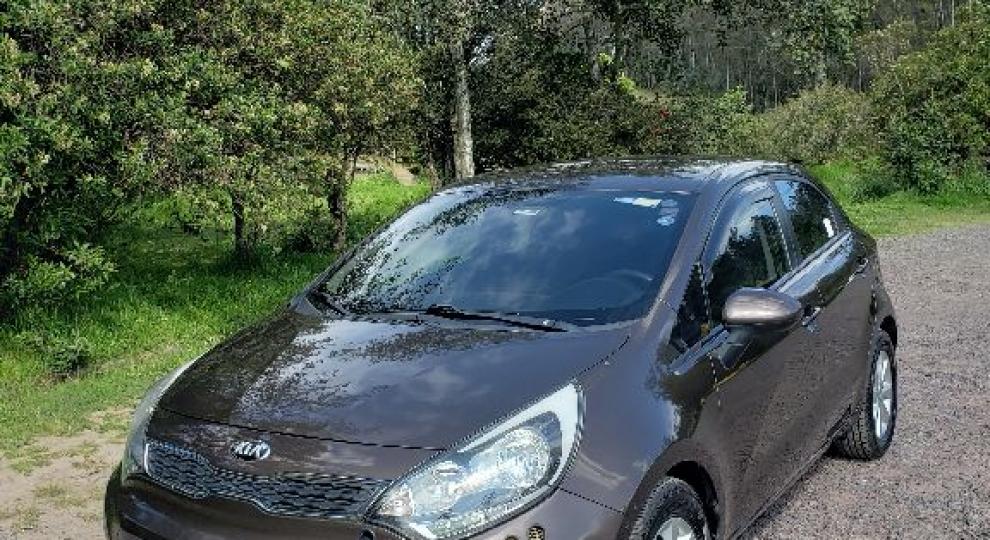 Kia Rio R 2015 Quito