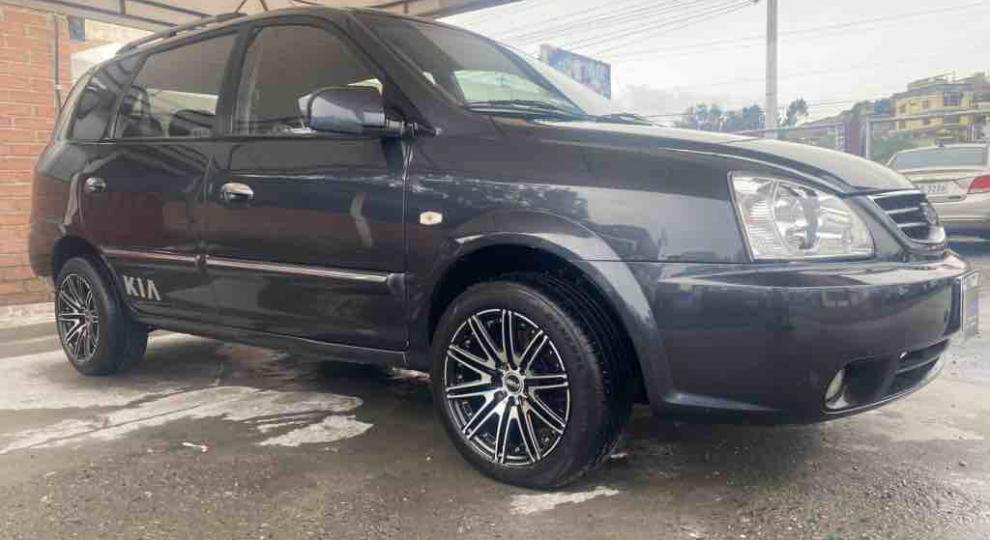 Kia Carens Lx7 2004 Tulcán