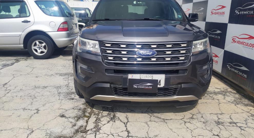 Ford Explorer Limited 2016 Quito