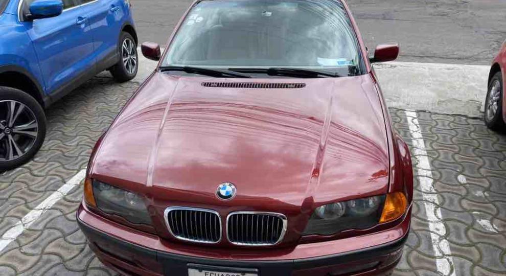 BMW 328i 1999 Quito
