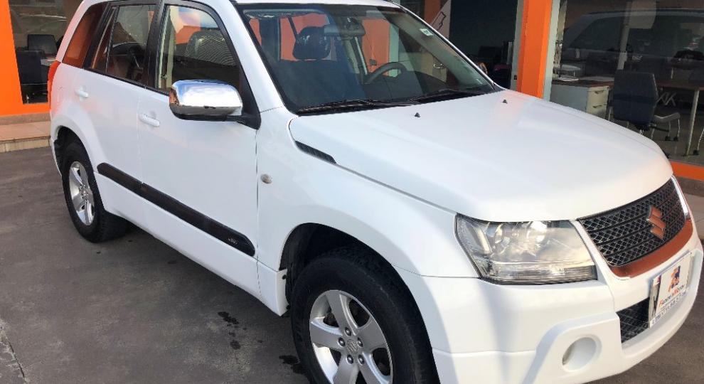 Suzuki Grand Vitara SZ 2011 Cuenca