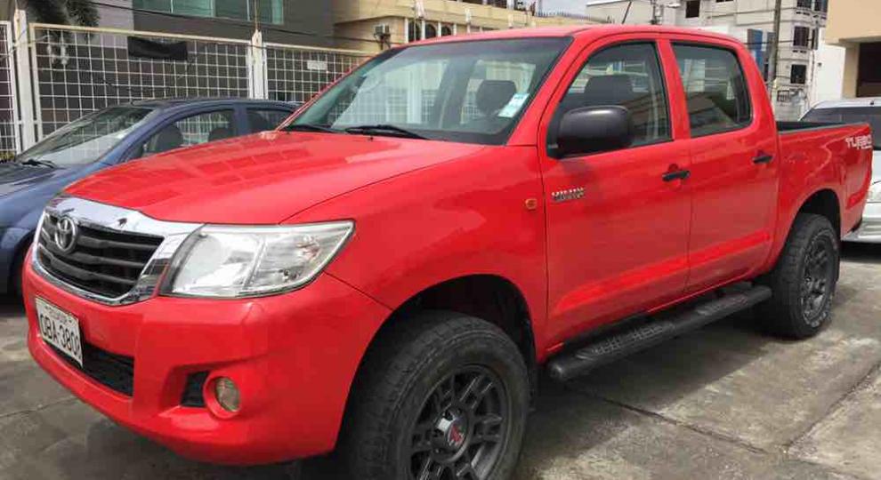 Toyota Hilux CD 4x4 Diesel 2015 Guayaquil