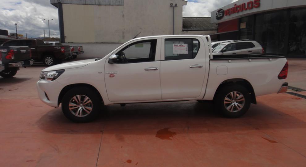Toyota Hilux CD 4x2 2019 Cuenca