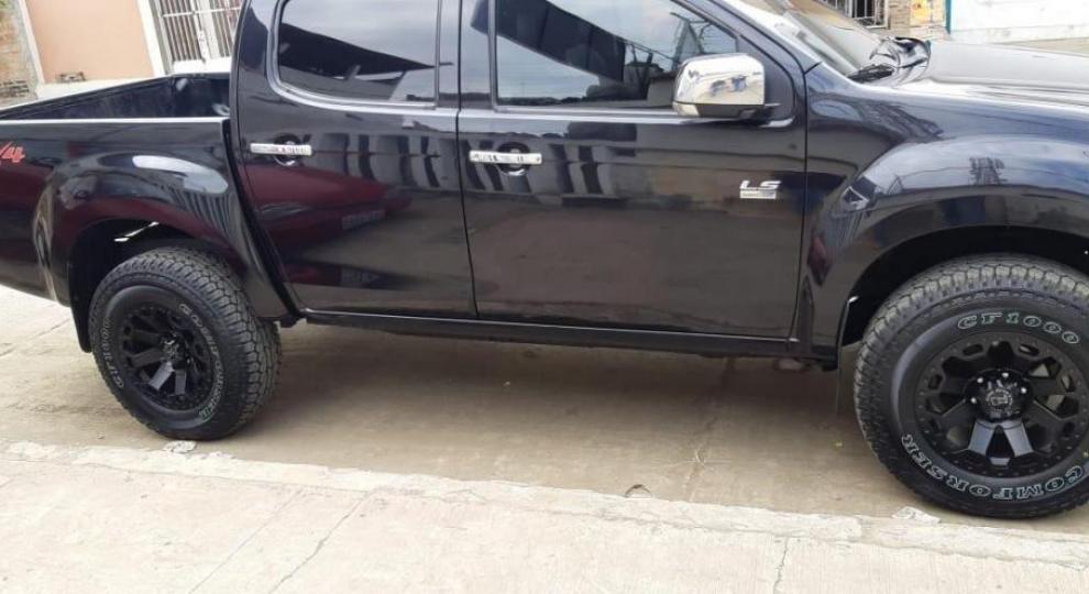 Chevrolet D-MAX 2014 Manta