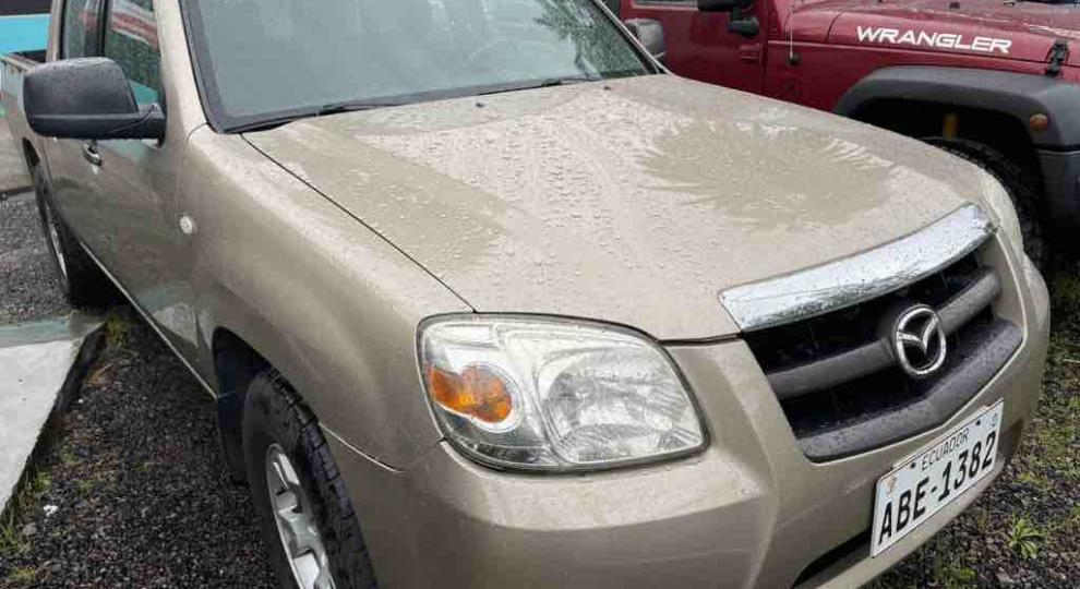 Mazda BT-50 CD 4x2 2015 Quito