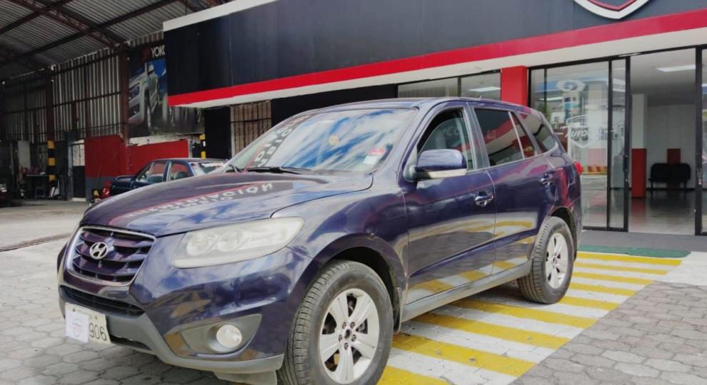 Hyundai Santa Fe 4x2 2011 Quito