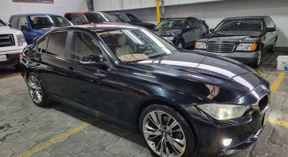 BMW 320 2013 Quito
