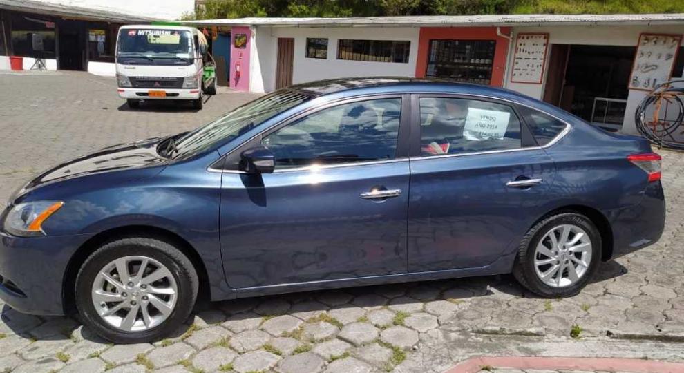 Nissan Sentra Advance AT 2014 Quito