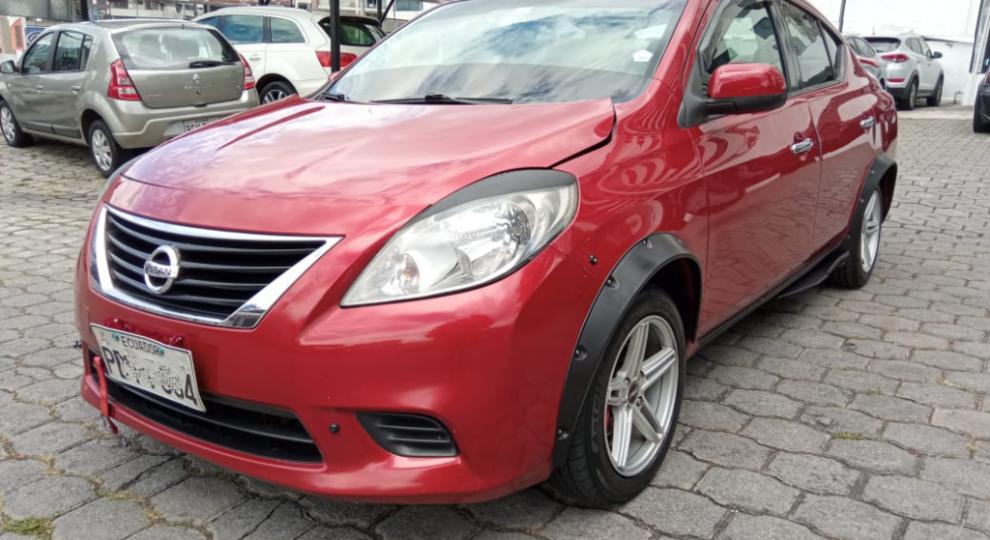 Nissan Versa 2012 Quito