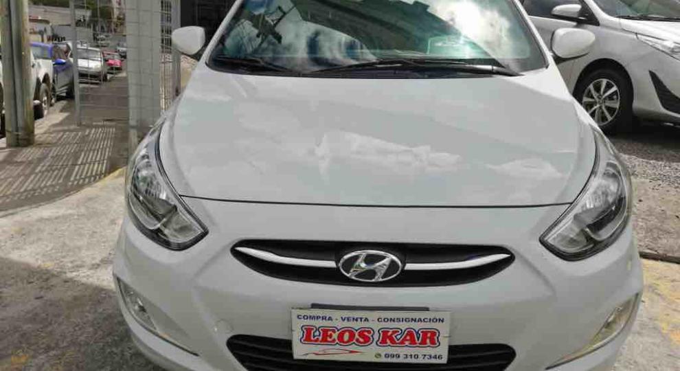 Hyundai Accent 2013 Loja