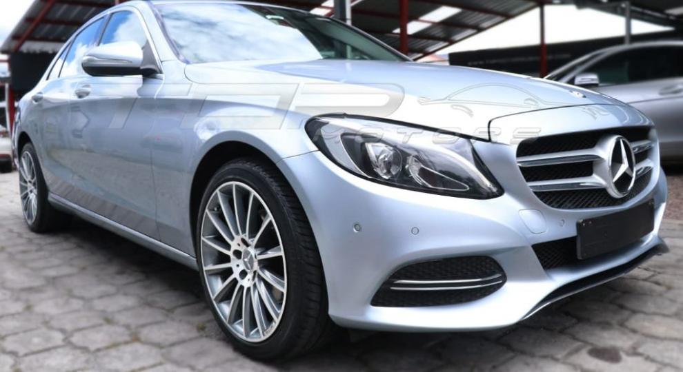 Mercedes Benz C200 2015 Quito
