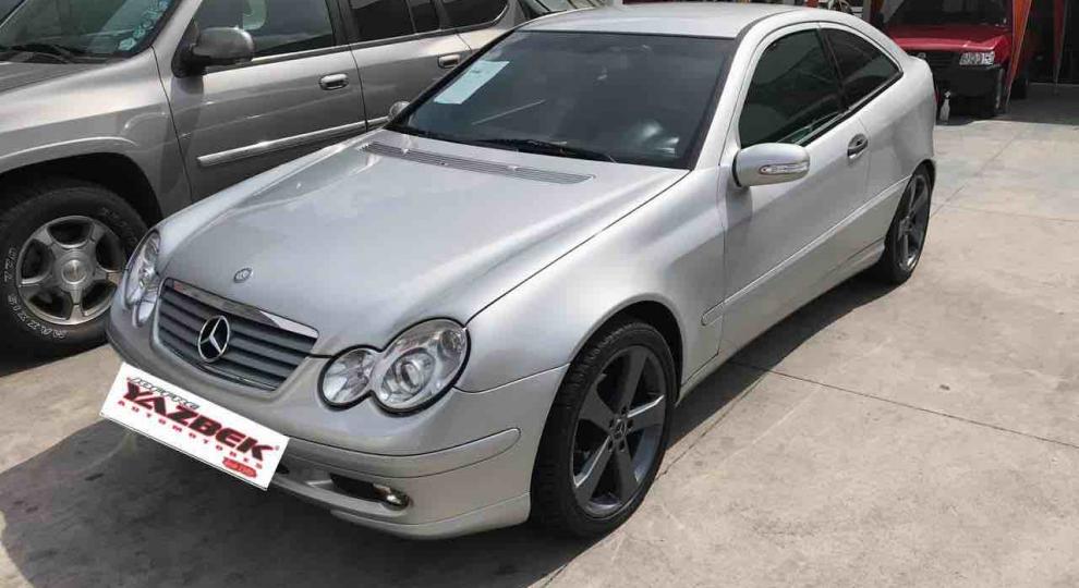 Mercedes Benz C200K Sport 2003 Quito
