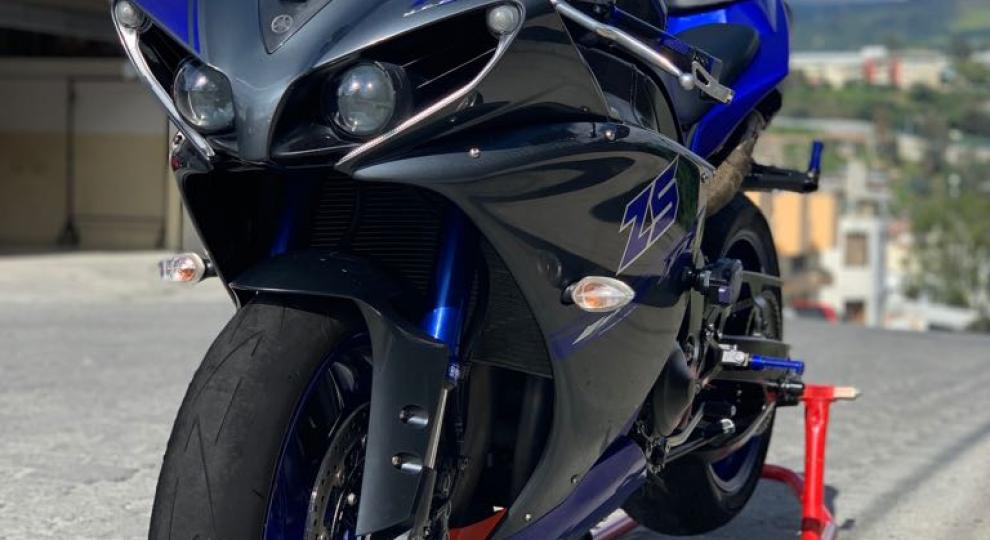 Yamaha Yzf-R1 2014 Loja