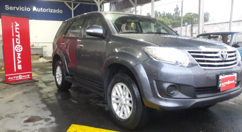 Toyota Fortuner 2.7 2016 Quito