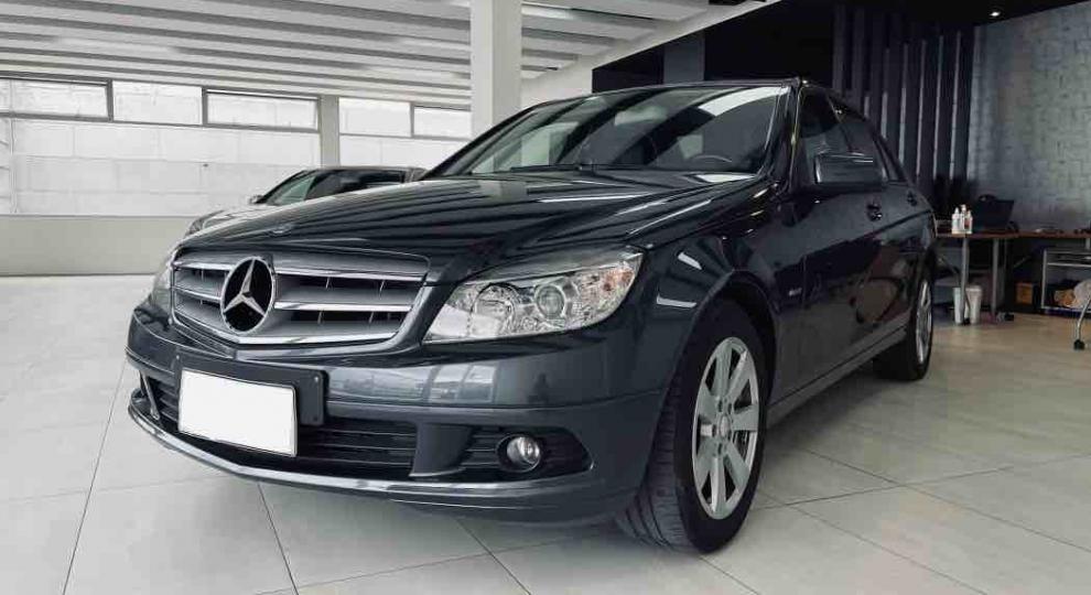 Mercedes Benz C200 2010 Quito