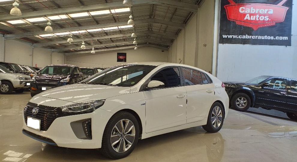 Hyundai Ioniq Hybrid 2017 Quito