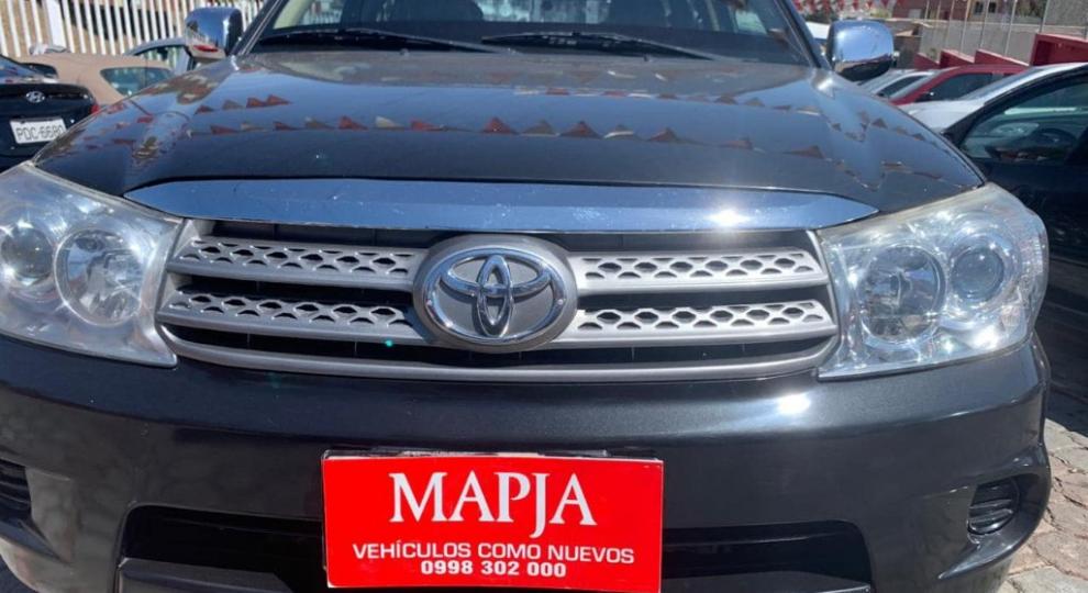 Toyota Fortuner 2.7 2011 Quito