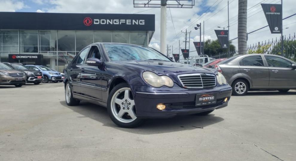 Mercedes Benz C320 2001 Quito