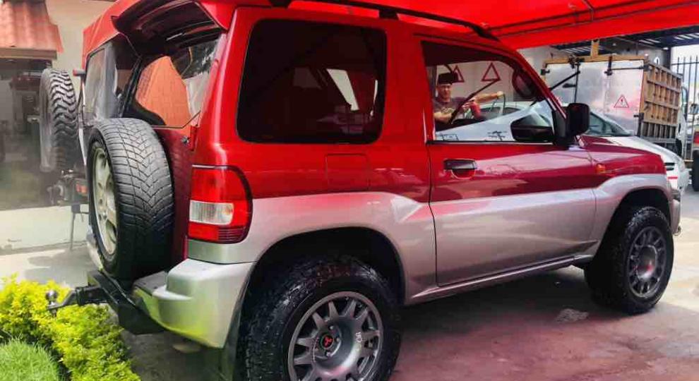 Mitsubishi Montero IO 2002 Ambato