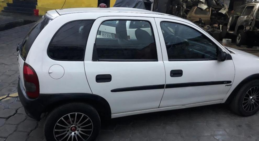 Chevrolet Corsa 2001 Quito