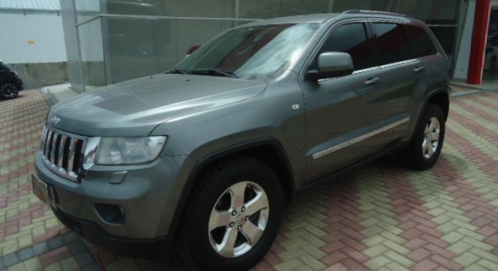 Jeep Grand Cherokee Laredo 2013 Riobamba