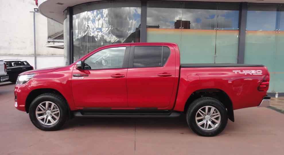 Toyota Hilux CD 4x4 Diesel 2021 Cuenca