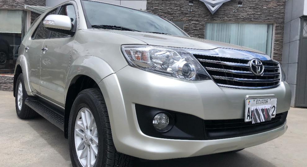 Toyota Fortuner 2.7 2013 Cuenca