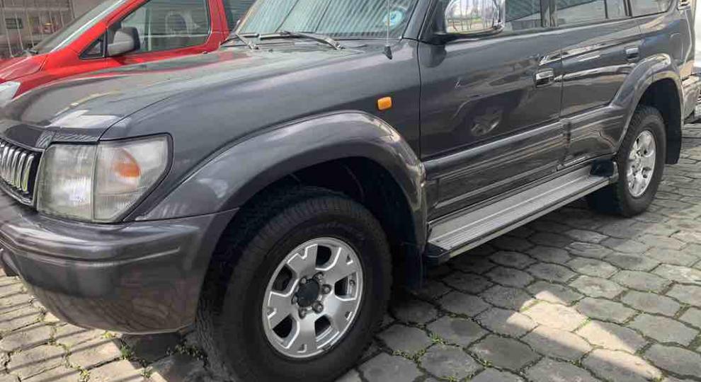 Toyota Prado 5P 2000 Quito