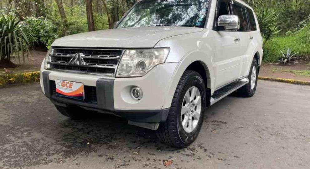 Mitsubishi Montero 5P 2009 Quito