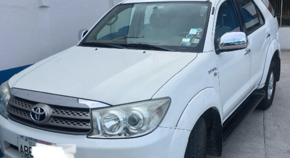 Toyota Fortuner 2.7 2011 Cuenca
