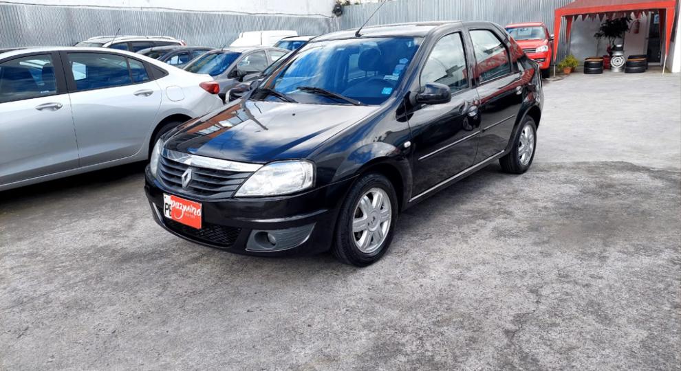Renault Logan Dynamique 2012 Quito