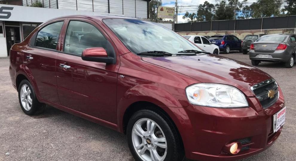 Chevrolet Aveo Emotion 2017 Quito