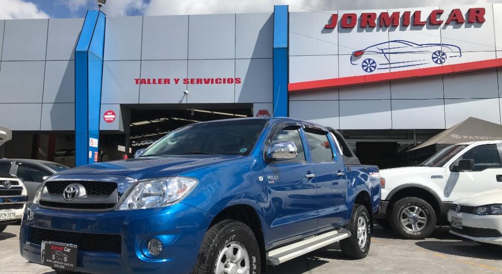 Toyota Hilux CD 4x2 Diesel 2010 Quito