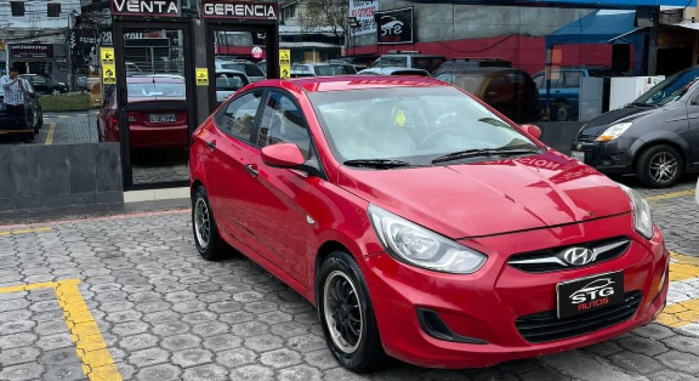 Hyundai Accent 2013 Quito