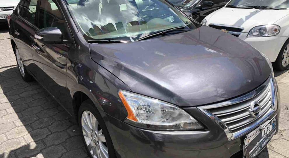 Nissan Sentra Exclusive xtronic CVT 2015 Quito